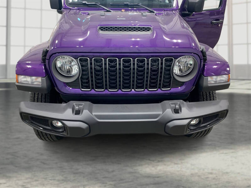 2026 Jeep Gladiator Sport S