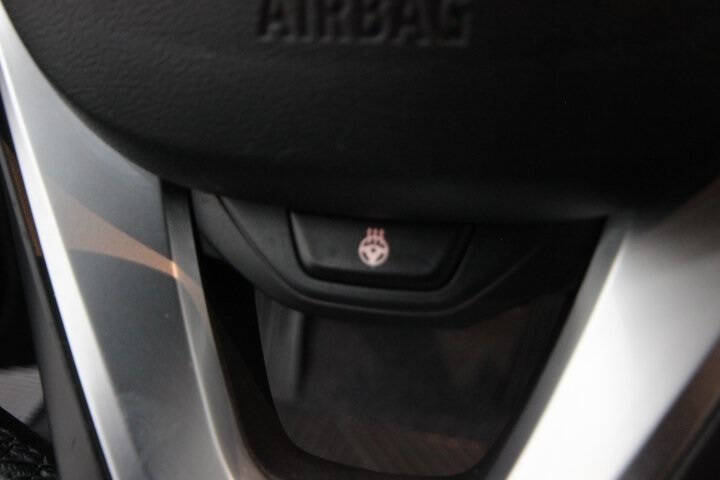 2020 BMW 3 Series 330i xDrive