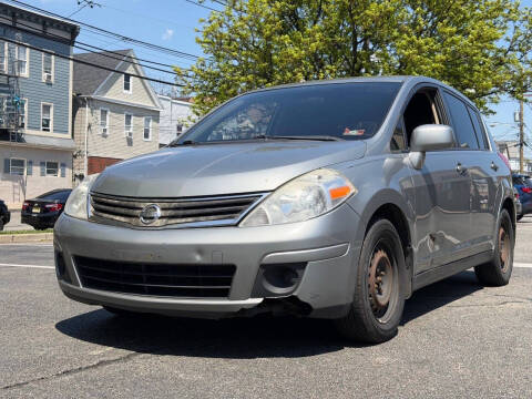 2011 Nissan Versa 1.8 S