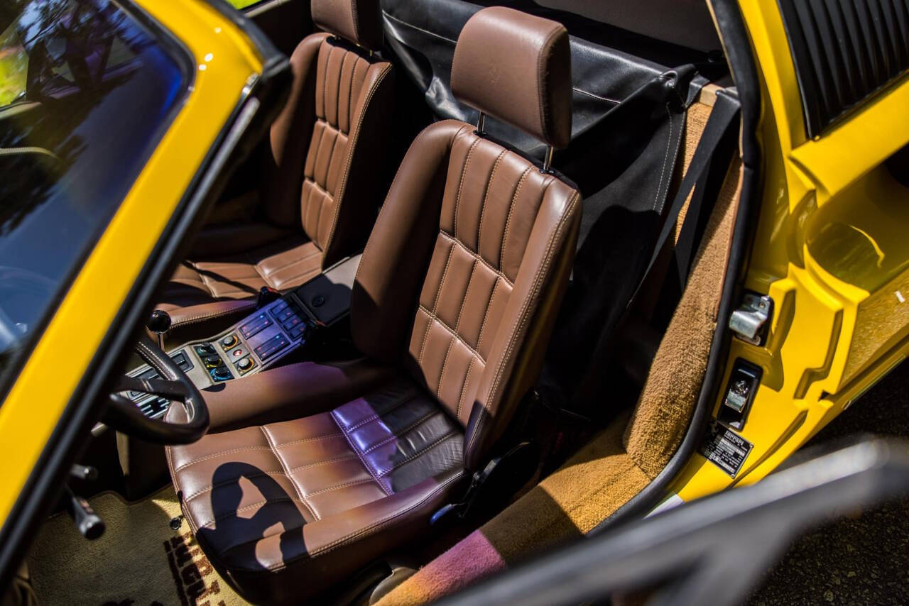 1986 Ferrari 328 21