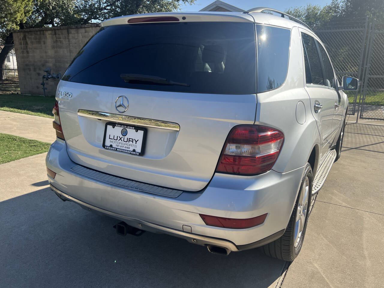 Used Car 2011 Mercedes-benz M-class  Ml 350 4dr Suv For Sale Under $10,000 In Austin, Texas