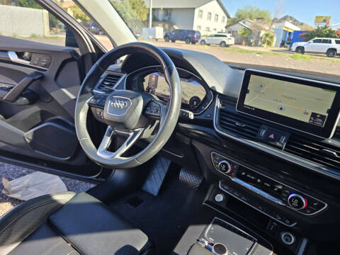 2018 Audi Q5 2.0T quattro Premium Plus