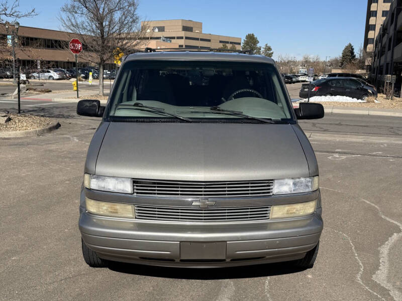2001 Chevrolet Astro LS