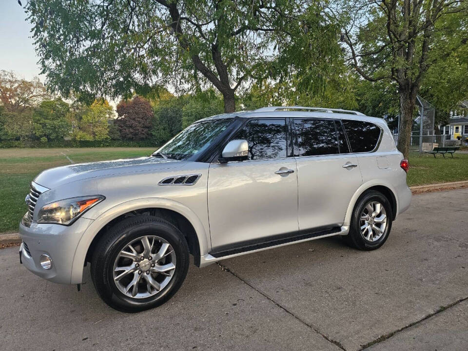 2012 INFINITI QX56 for sale at Quantum Auto Co in Plainfield, IL