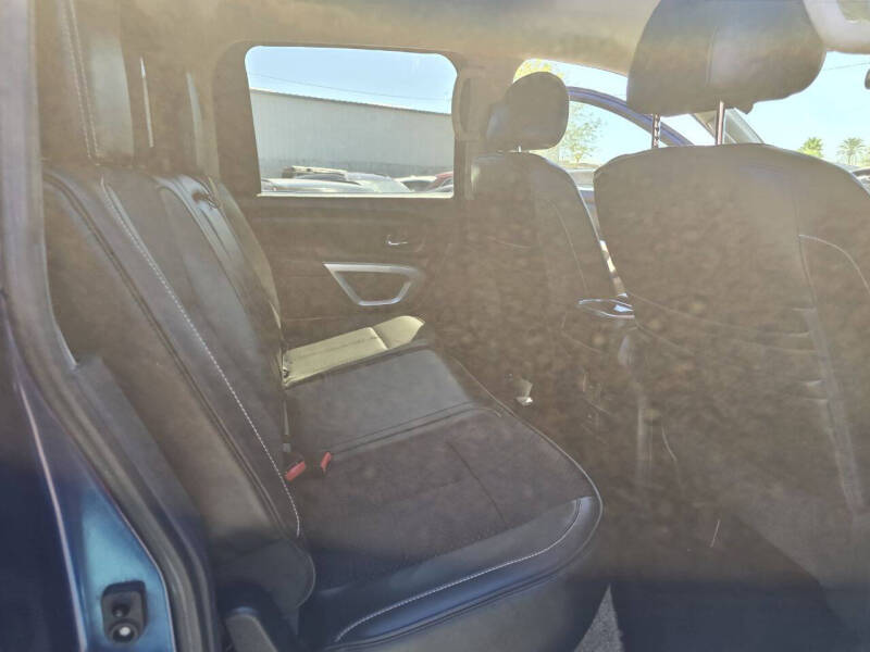 2017 Nissan Titan PRO-4X