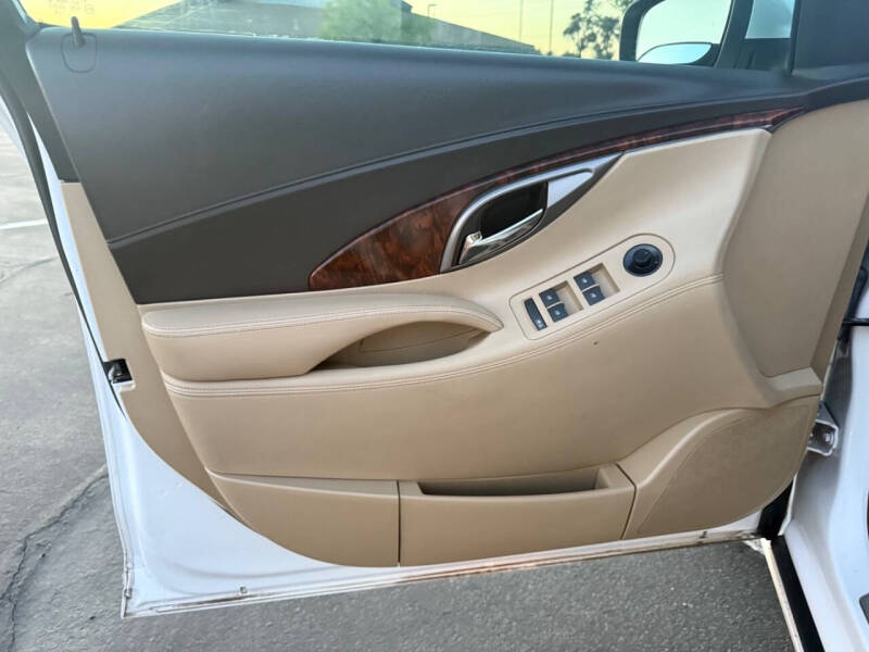 2013 Buick LaCrosse