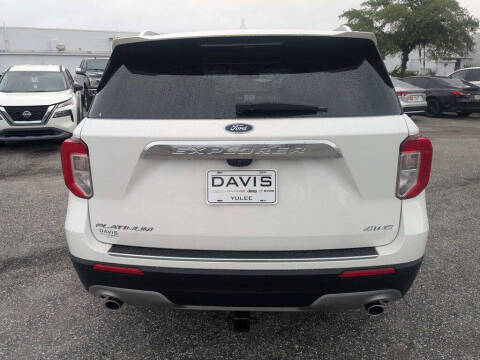 2022 Ford Explorer Hybrid Platinum