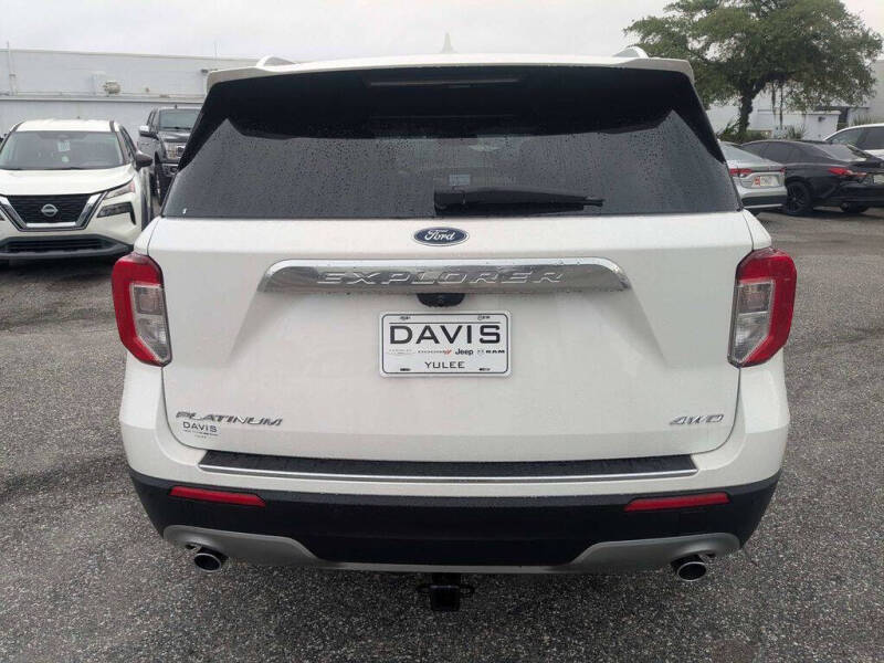2022 Ford Explorer Hybrid Platinum