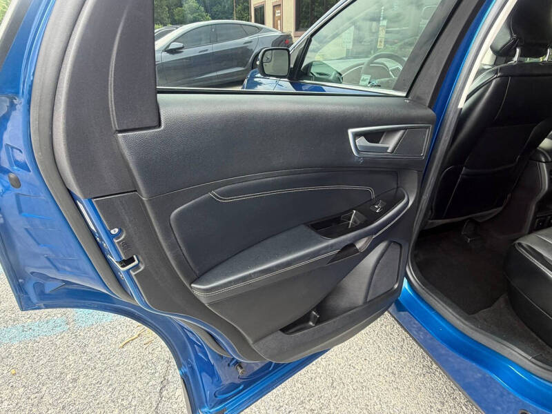 2018 Ford Edge Titanium