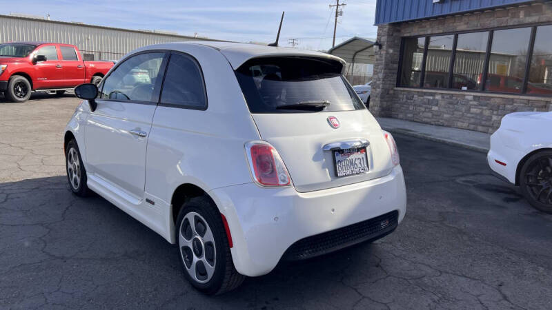 2015 FIAT 500e