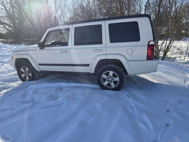 2008 Jeep Commander Sport