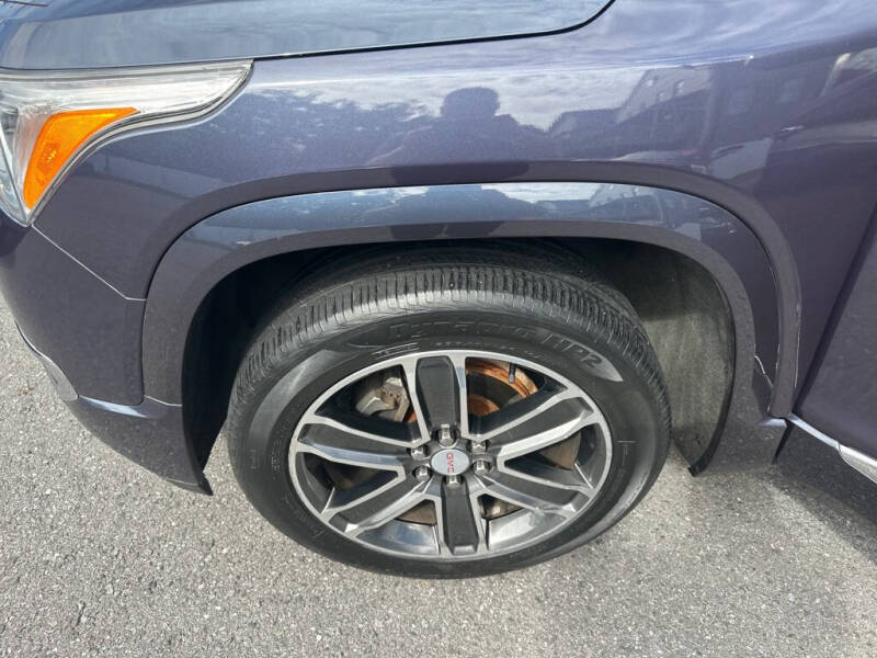 2018 GMC Acadia Denali