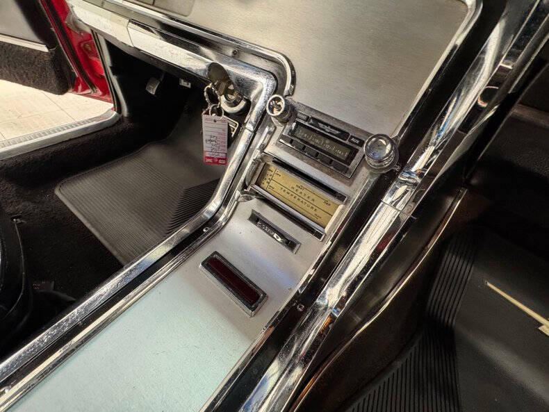 1964 Ford Thunderbird