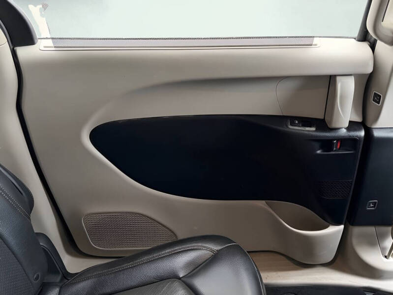 2019 Chrysler Pacifica Touring L