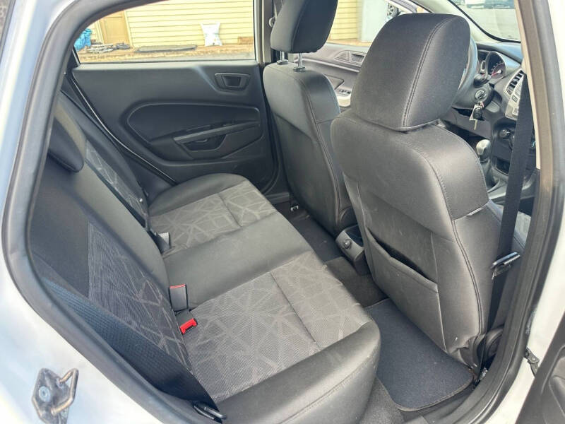 2012 Ford Fiesta SE