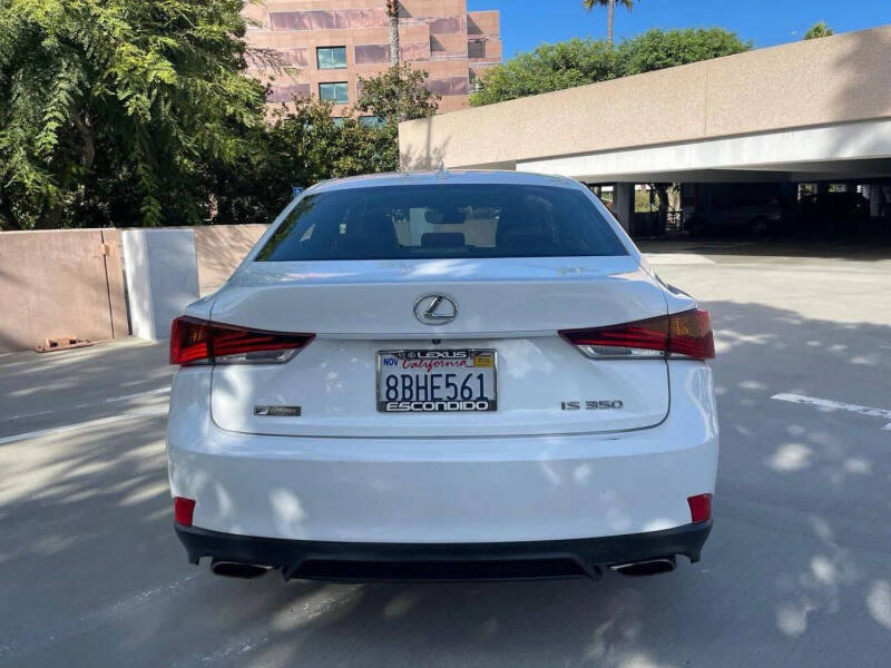 2017 Lexus IS 350