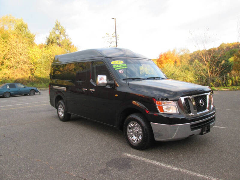 2012 Nissan NV Passenger SV's photo