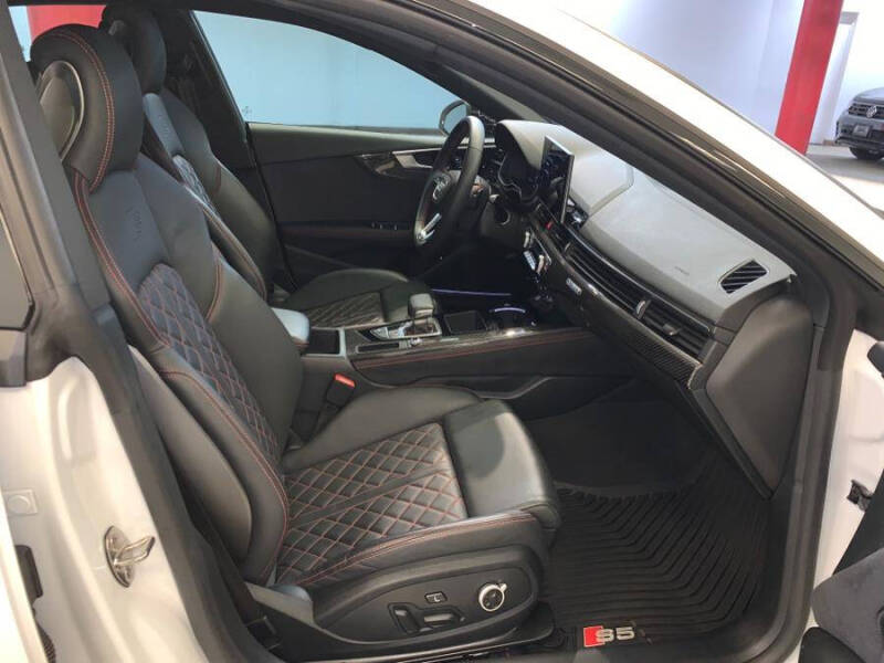 2024 Audi S5 Sportback 3.0T quattro Premium Plus