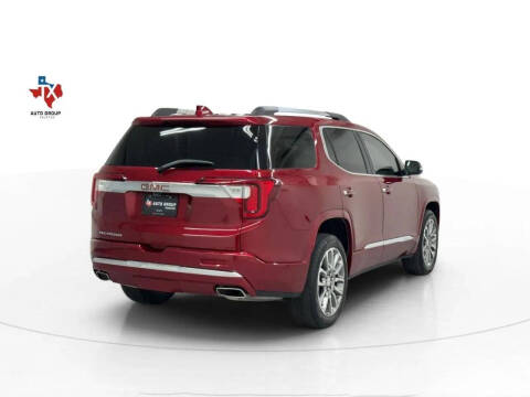 2023 GMC Acadia Denali