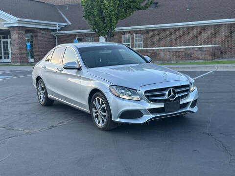2016 Mercedes-Benz C-Class