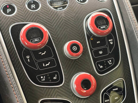 2014 Aston Martin Vanquish