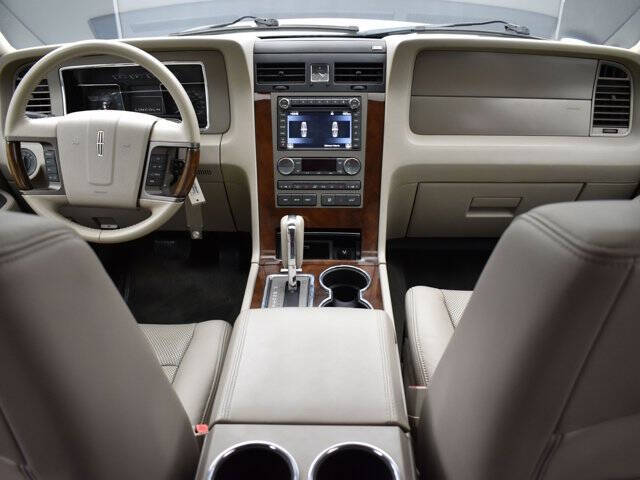 2014 Lincoln Navigator