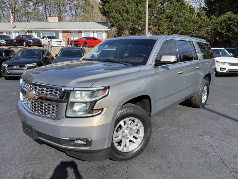 2018 Chevrolet Suburban LT's photo