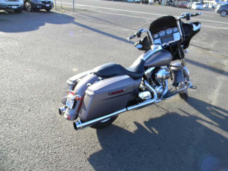2016 Harley-Davidson Street Glide Special