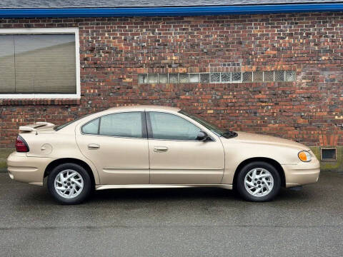 2004 Pontiac Grand Am SE1