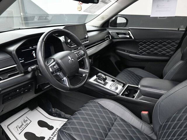 2023 Mitsubishi Outlander PHEV SEL