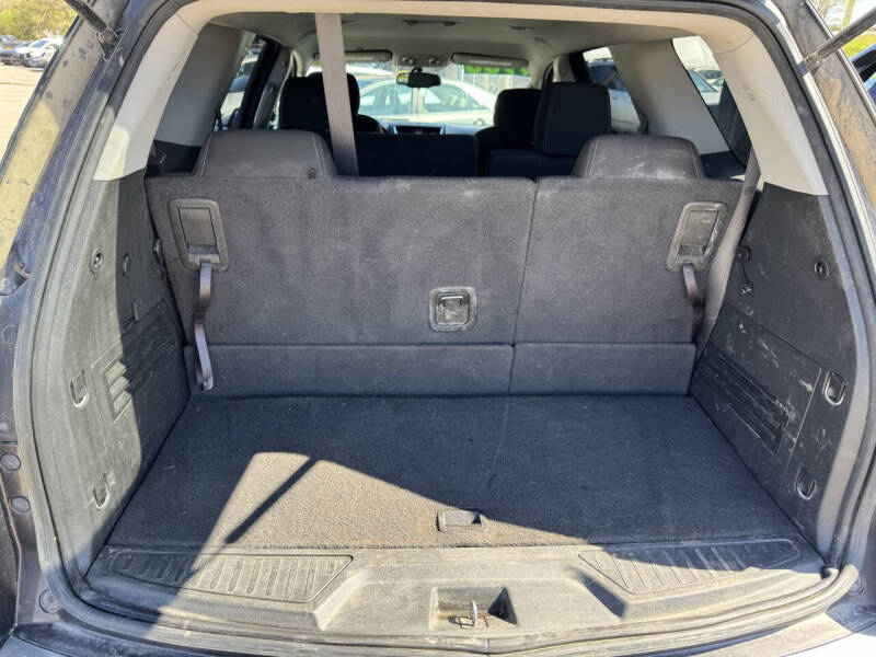 2015 GMC Acadia SLE-1