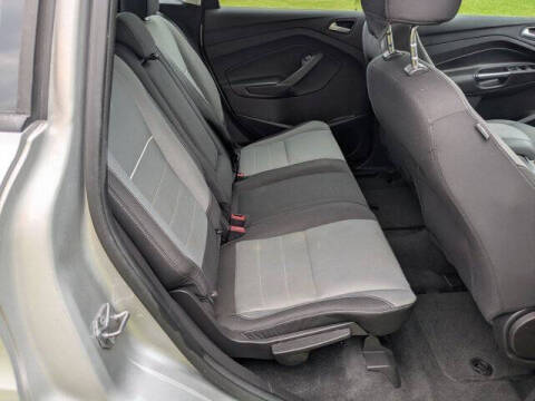 2015 Ford C-MAX Hybrid SE