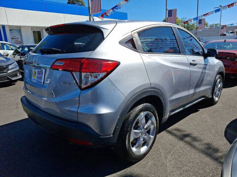 2022 Honda HR-V LX