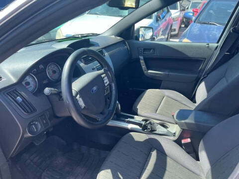 2010 Ford Focus SE