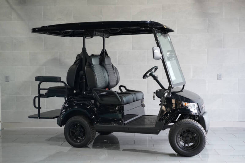 2024 EPIC E40 for sale at Johnson County Golf Carts in Franklin IN