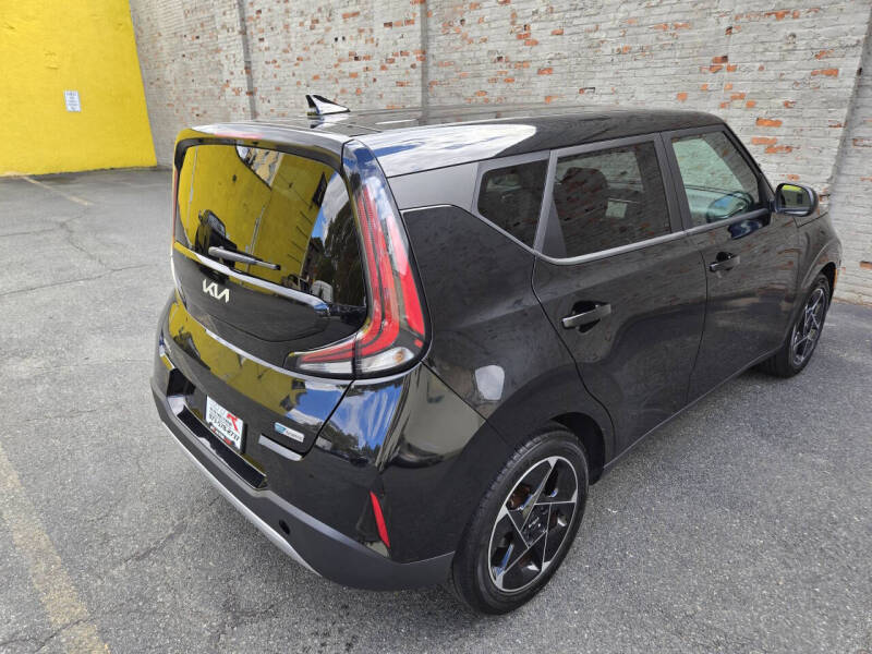 2023 Kia Soul EX