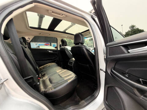 2018 Ford Edge Titanium