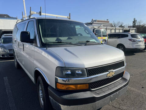 2017 Chevrolet Express for sale at E Motors INC in Vienna VA