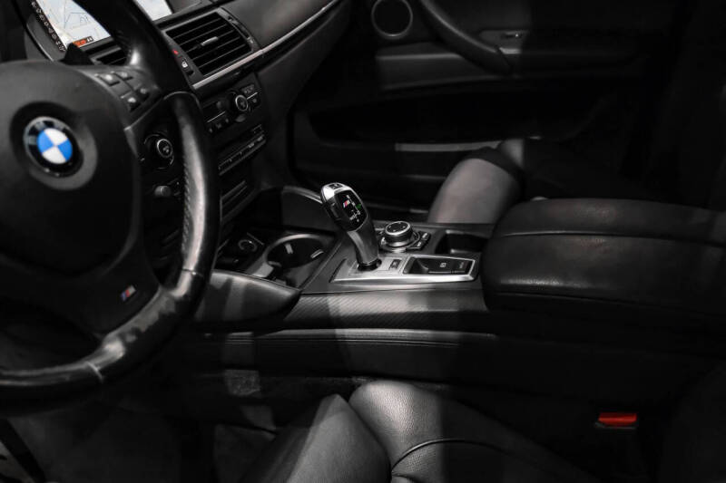 2014 BMW X6 M