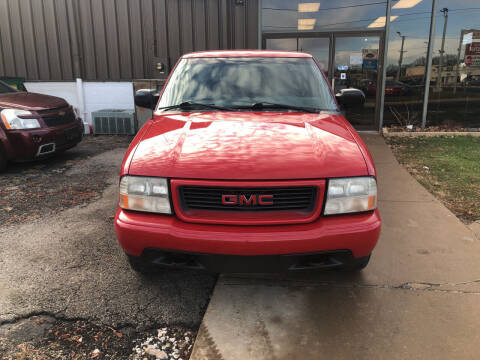 2001 GMC Sonoma for sale at Prospect Auto Mart in Peoria IL