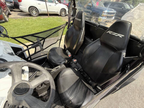 2015 Polaris razor 570