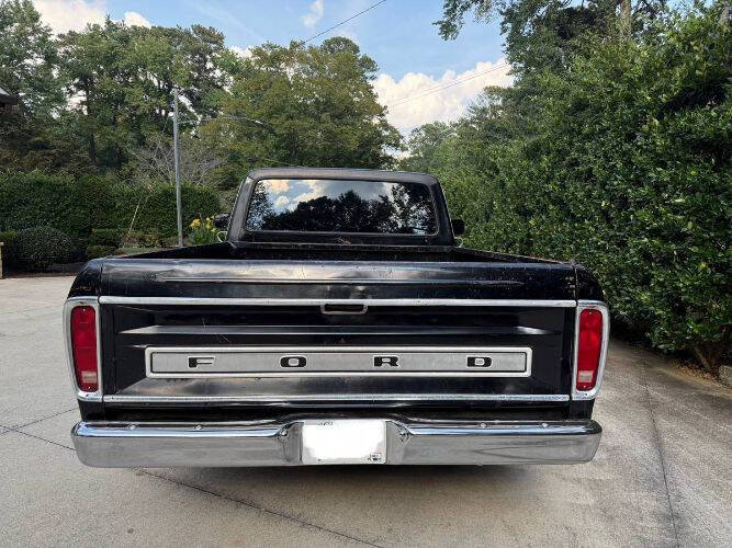 1977 Ford F-100