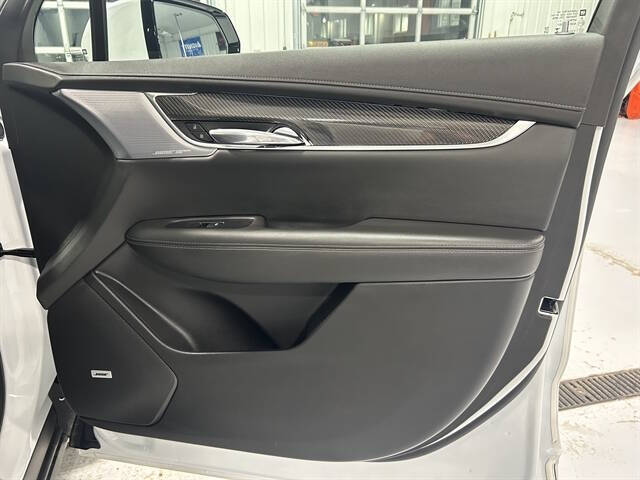 2024 Cadillac XT6 Sport