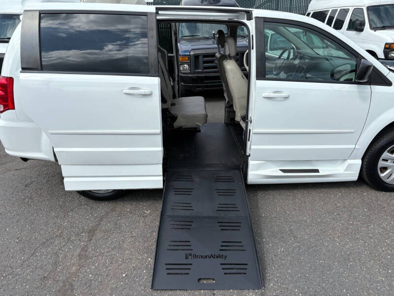 2015 Dodge Grand Caravan SE