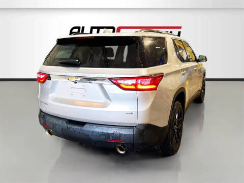 2021 Chevrolet Traverse LT Cloth