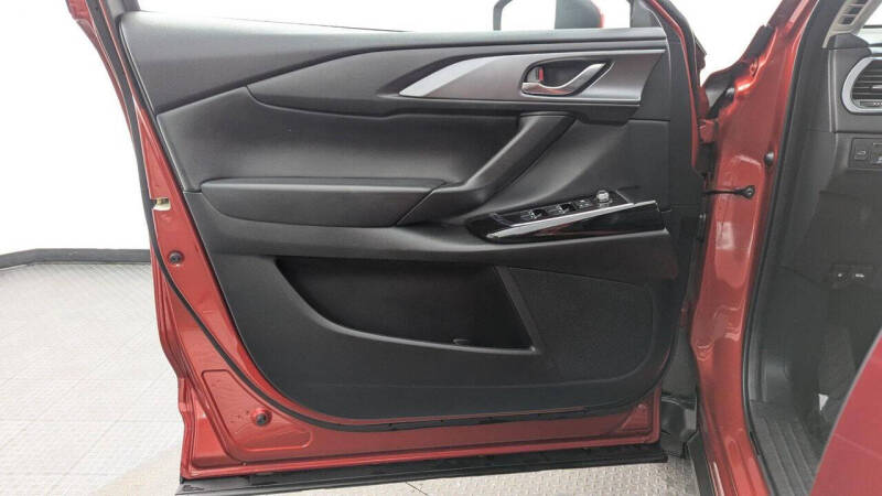 2023 Mazda CX-9 Touring Plus