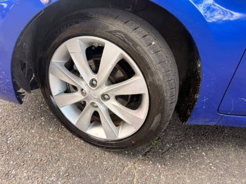 2013 Hyundai Accent SE