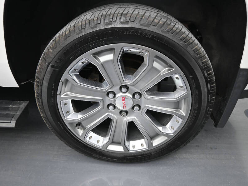 2017 GMC Yukon Denali