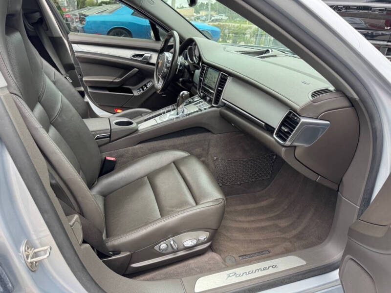 2015 Porsche Panamera