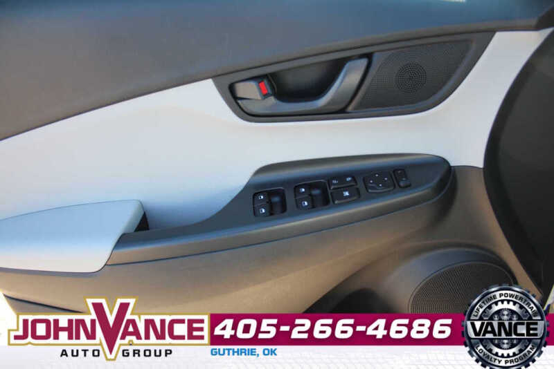 2023 Hyundai Kona SE